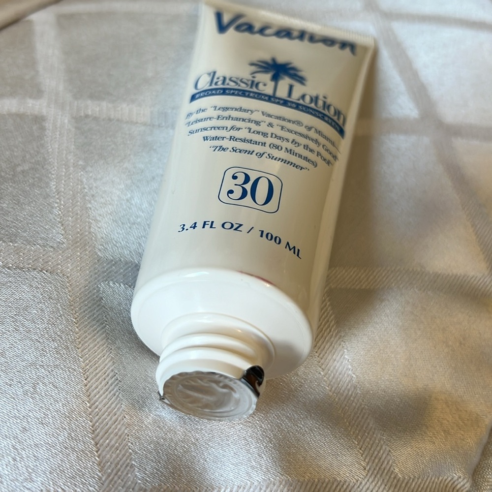 Vacation Lotion - Picture 3 of 3